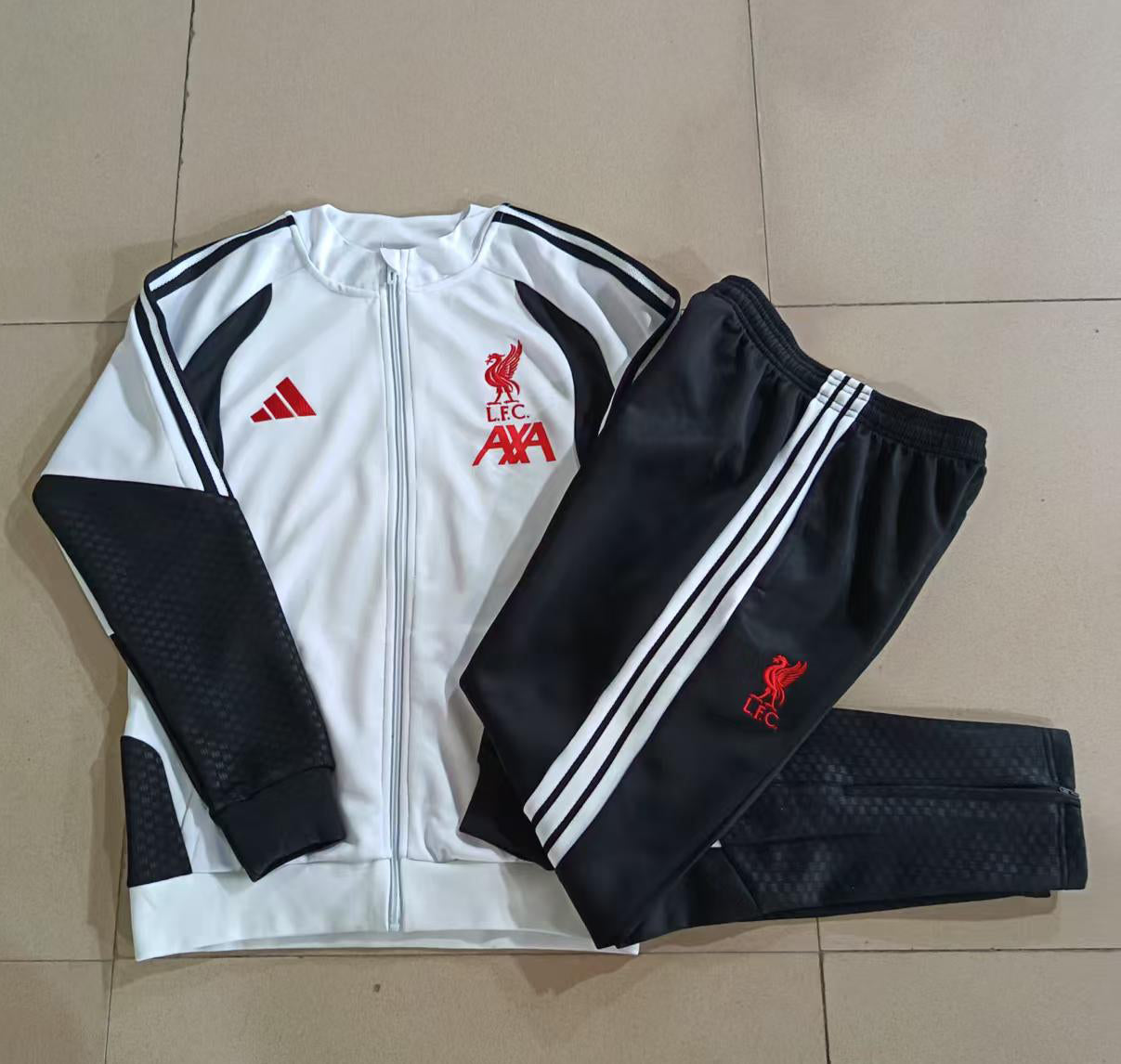 26/27 Liverpool White Full Zip Training Tracksuit