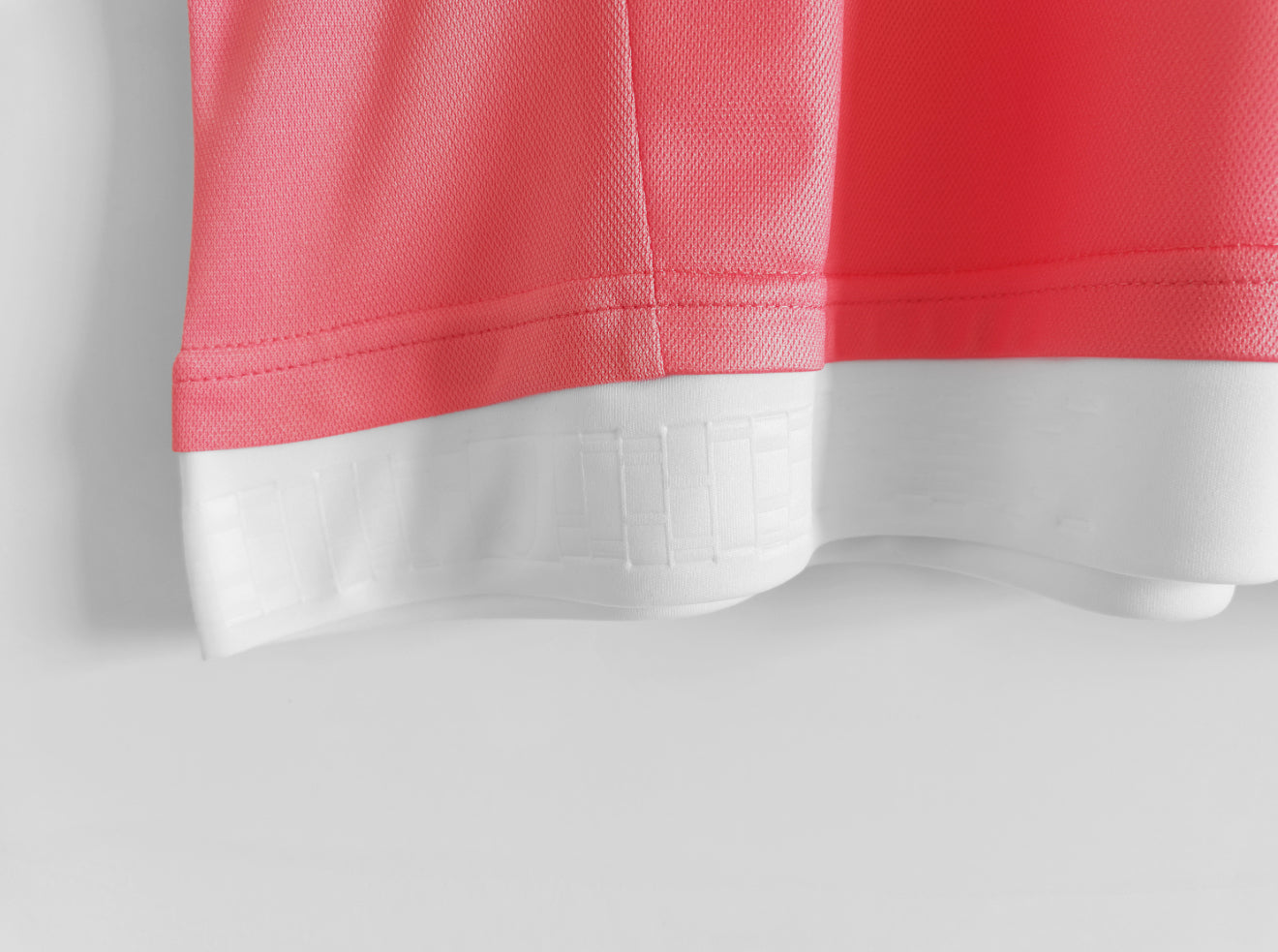 2015/16 Juventus Retro Away Jersey