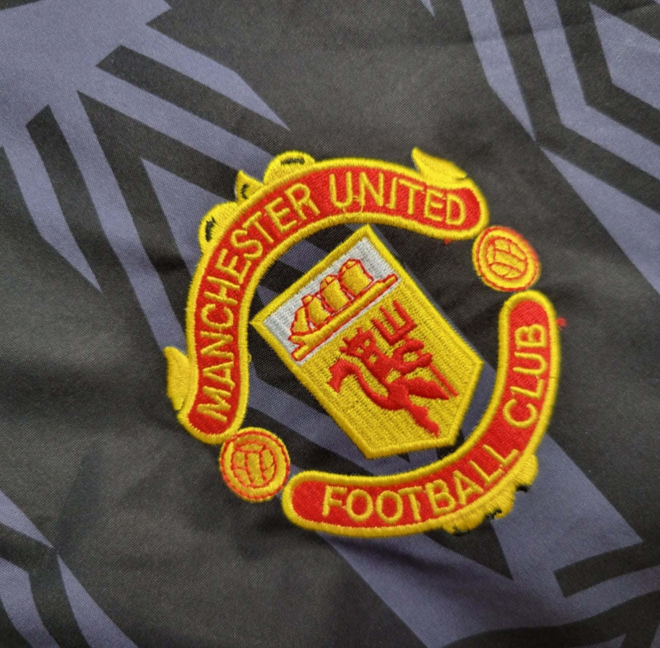 Retro Manchester United Windbreaker