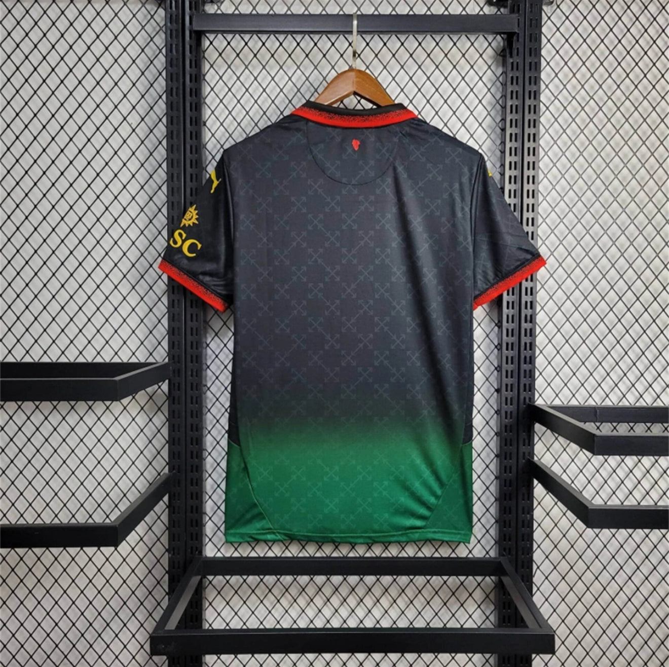 AC Milan x Off-White Limited Edition Jersey (Black)