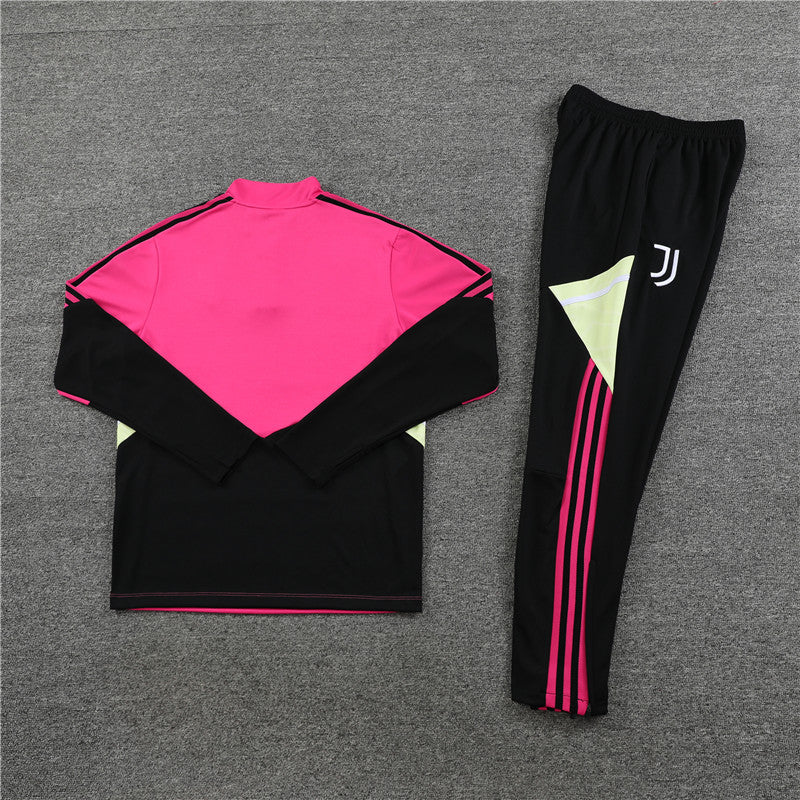 22/23 Juventus Pink And Black 1/4 Zip Tracksuit