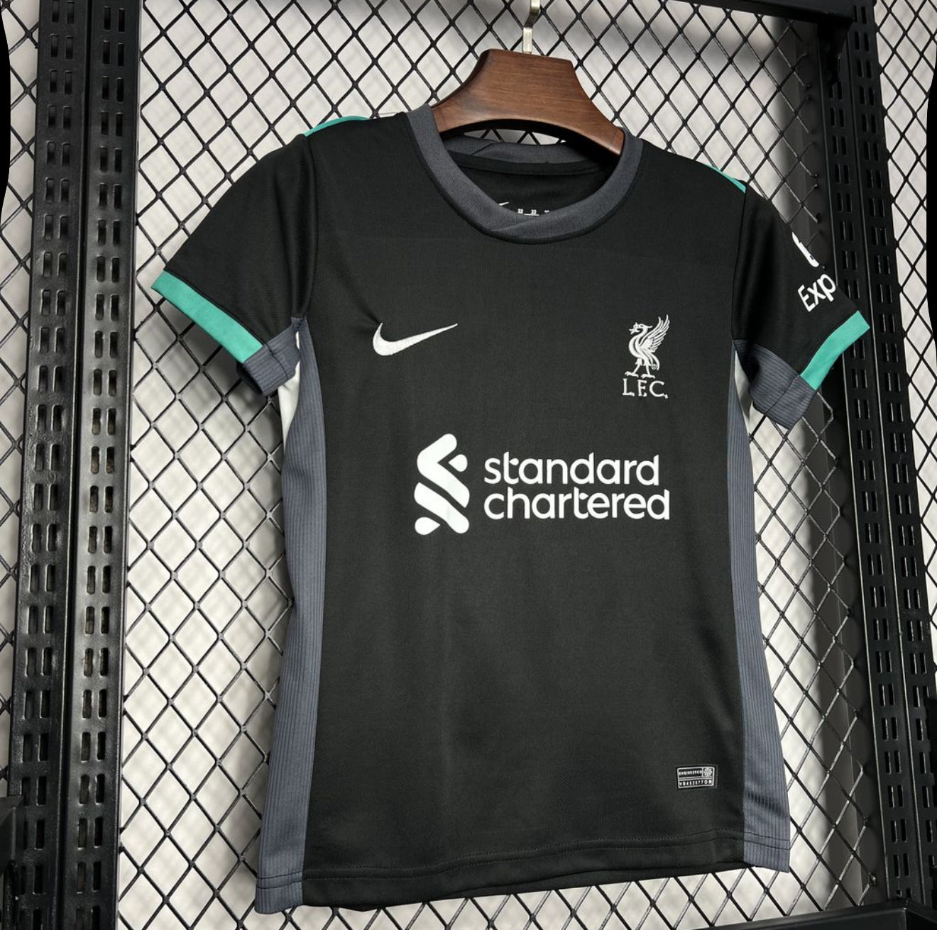 24/25 Liverpool FC Kids Away Kit