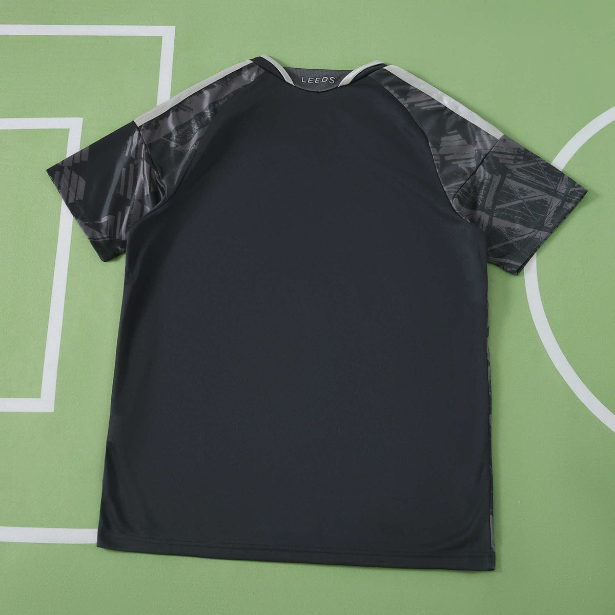26/27 Leeds Third Jersey