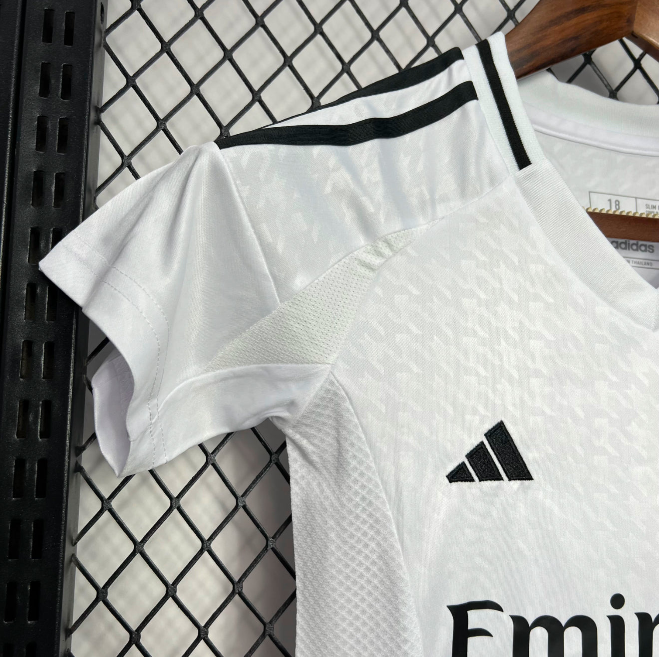 24/25 Real Madrid Home Kids Kit