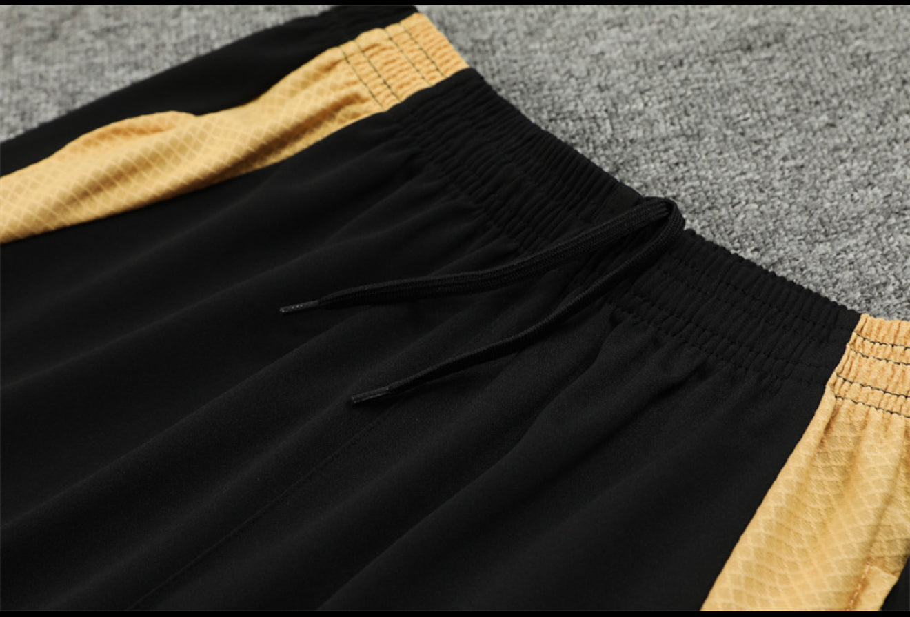 24/25 Real Madrid Black And Gold Tracksuit