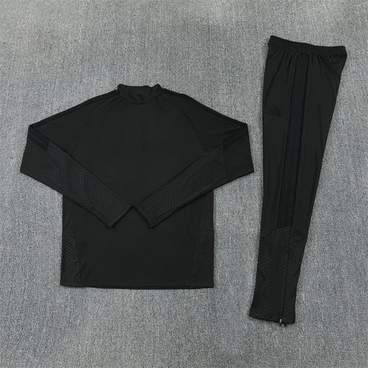 Liverpool Blacked Out 1/4 Zip Tracksuit