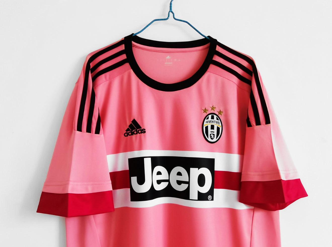 2015/16 Juventus Retro Away Jersey