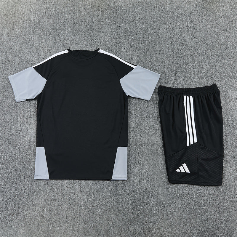 26/27 Inter Miami Black/Grey Shorts Training Set
