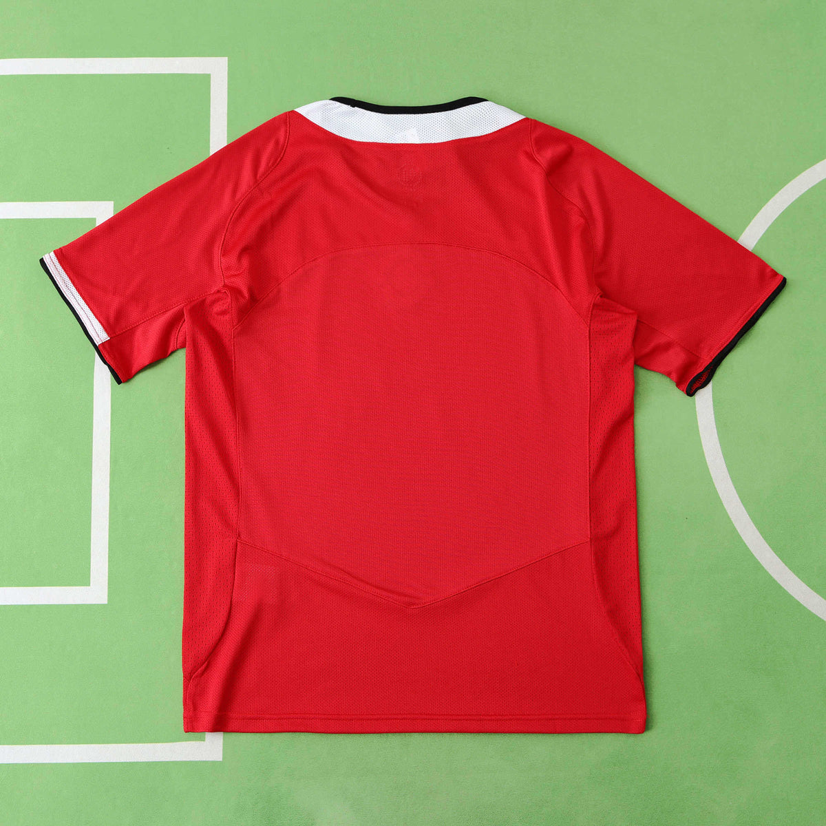 04/06 Manchester United Retro Home Jersey