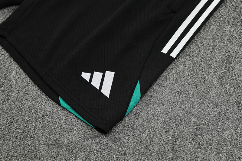 25/26 Liverpool Green/Black Shorts Training Set