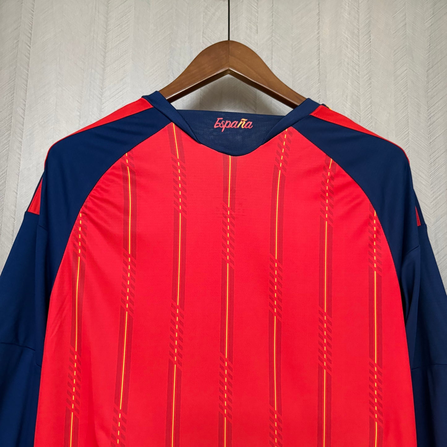 2026 Spain Home Jersey (Long Sleeve)