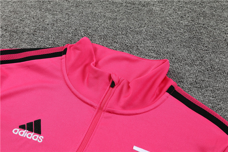 22/23 Juventus Pink And Black 1/4 Zip Tracksuit