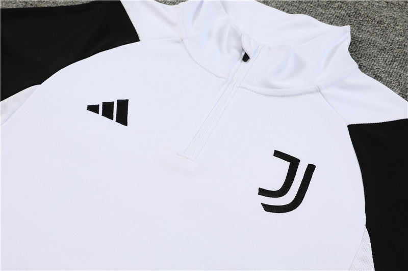 23/24 Juventus White And Black 1/4 Zip Tracksuit