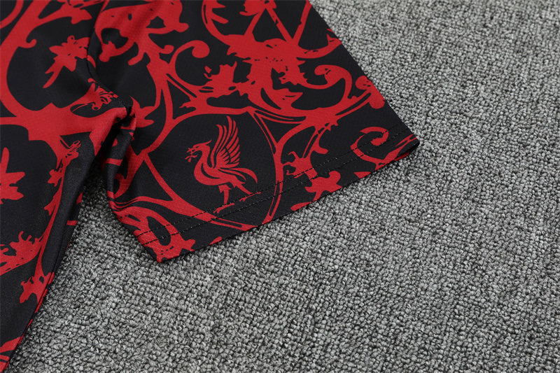 Liverpool “Liverbird” Shorts Training Set