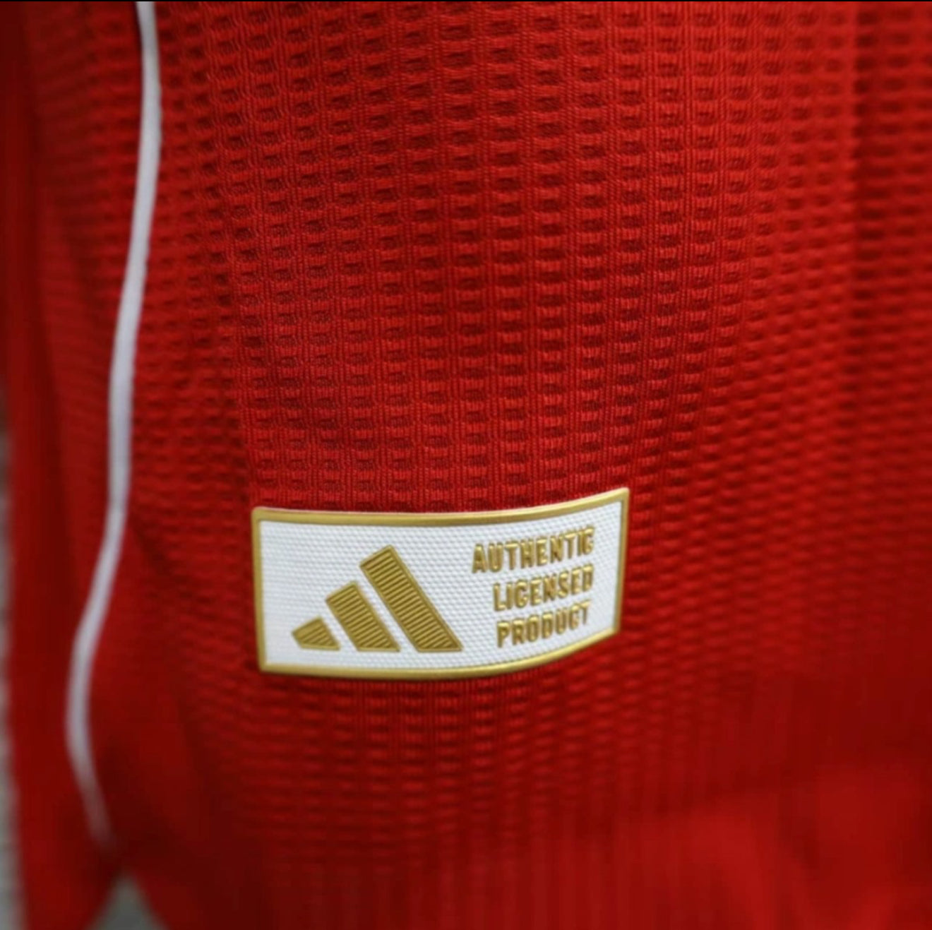 25/26 Liverpool FC Home Jersey (Players Version)