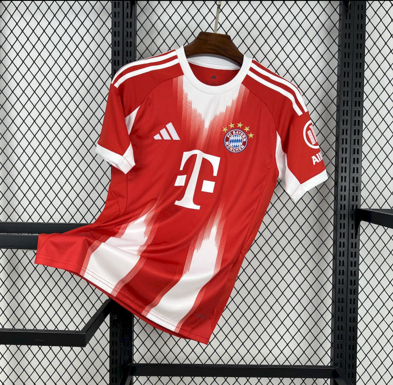 25/26 FC Bayern Munich Home Jersey