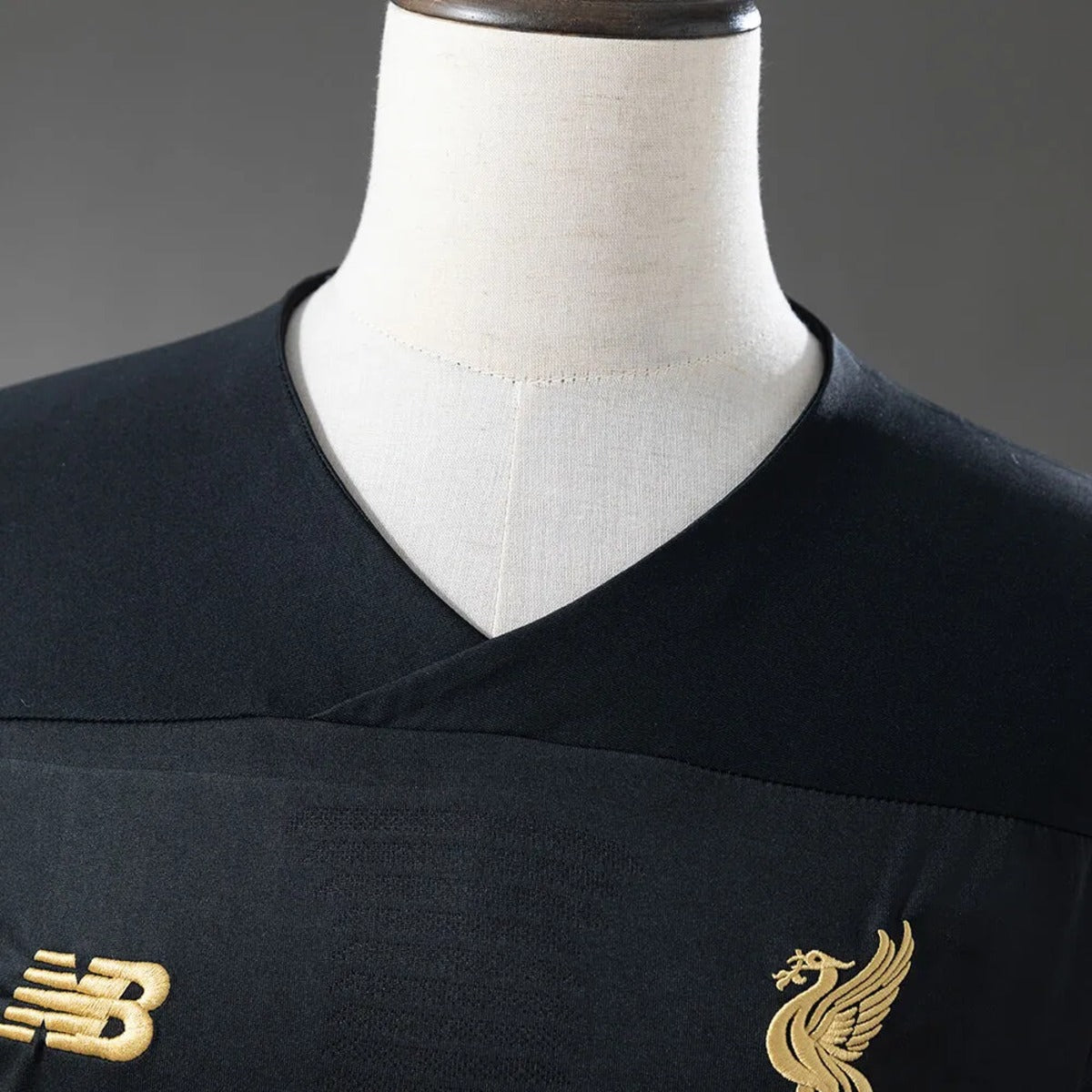 19/20 Liverpool Retro Away Jersey