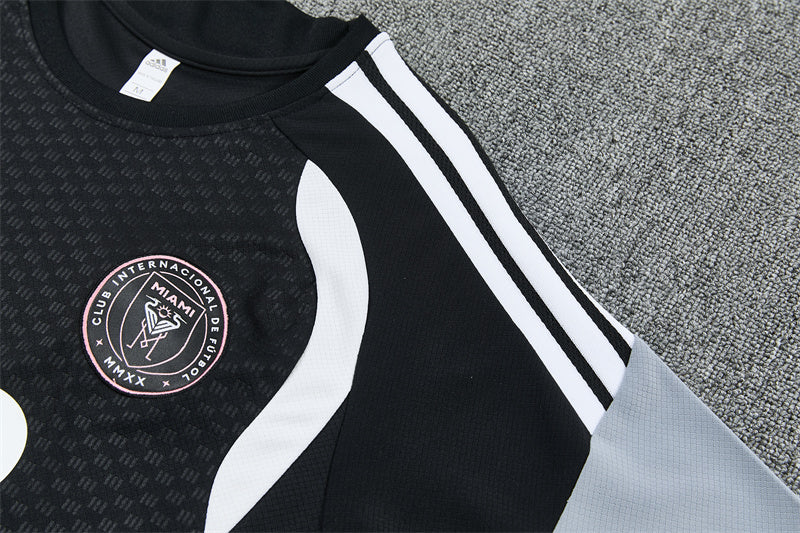 26/27 Inter Miami Black/Grey Shorts Training Set