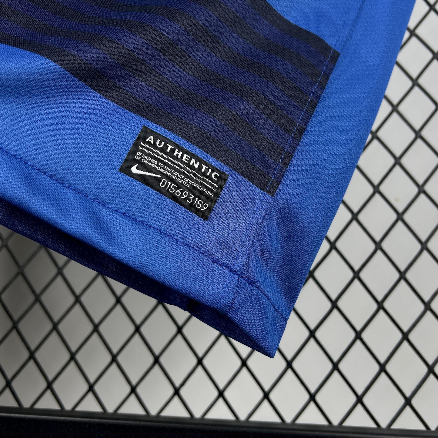 2011/12 Manchester United Retro Away Jersey