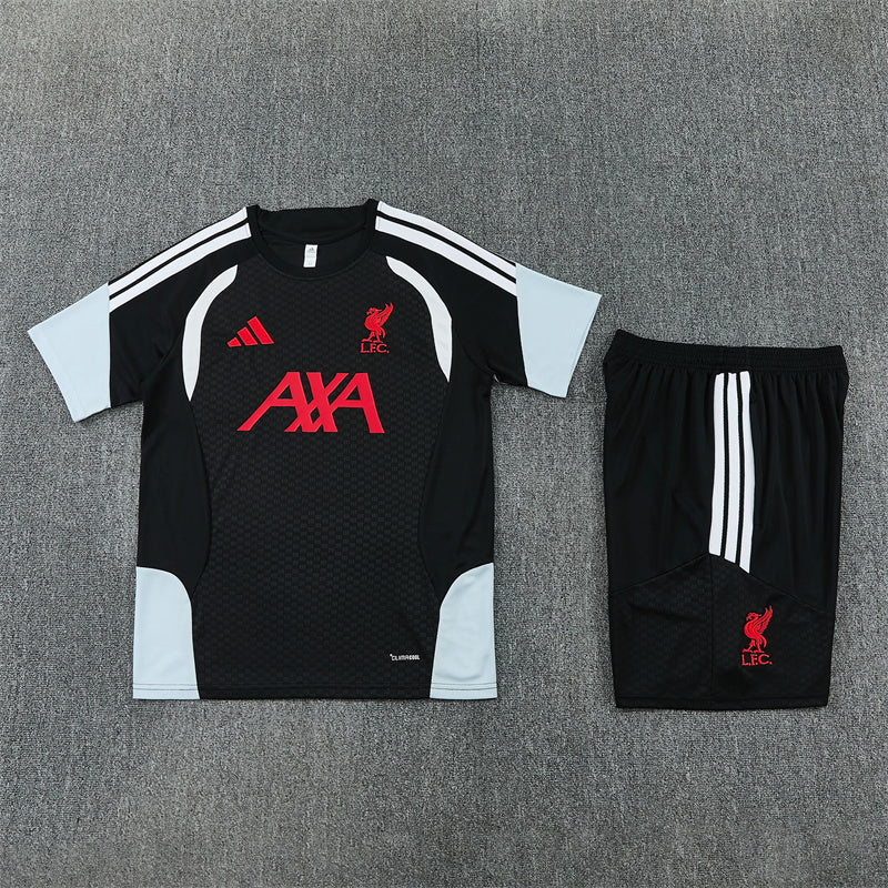 26/27 Liverpool Black ShortsTraining Set