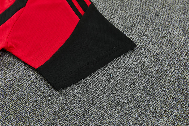 26/27 Manchester United Red/Black Shorts Training Set
