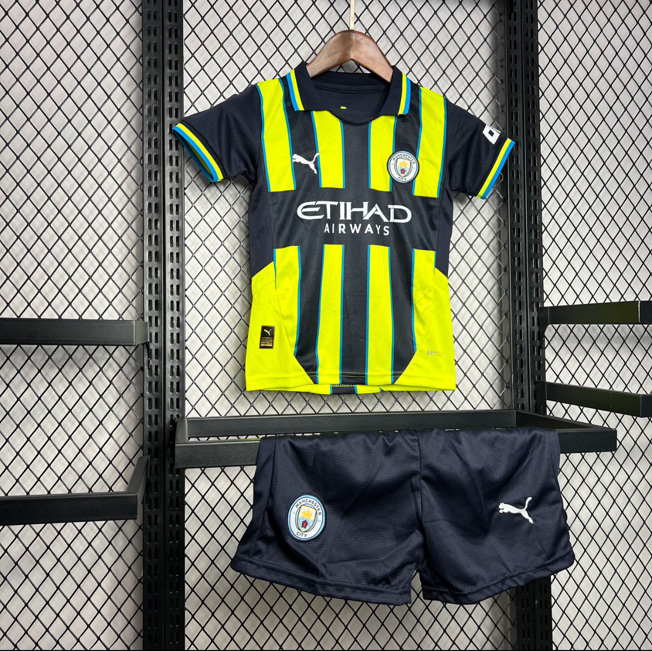 24/25 Manchester City Away Kids Kit