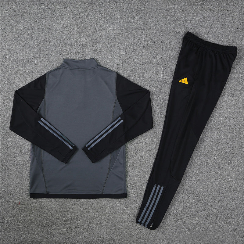 23/24 Real Madrid Dark Grey And Gold 1/4 Zip Tracksuit