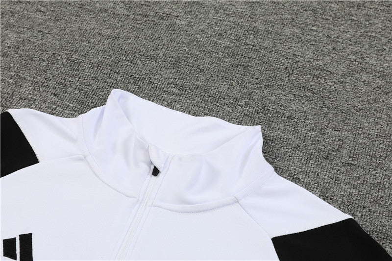 23/24 Juventus White And Black 1/4 Zip Tracksuit