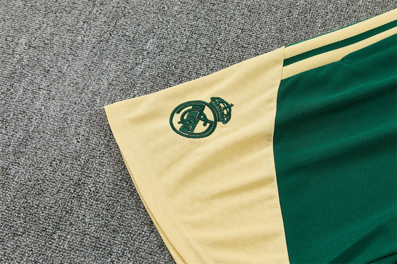 26/27 Real Madrid Green/Gold Shorts Training Set