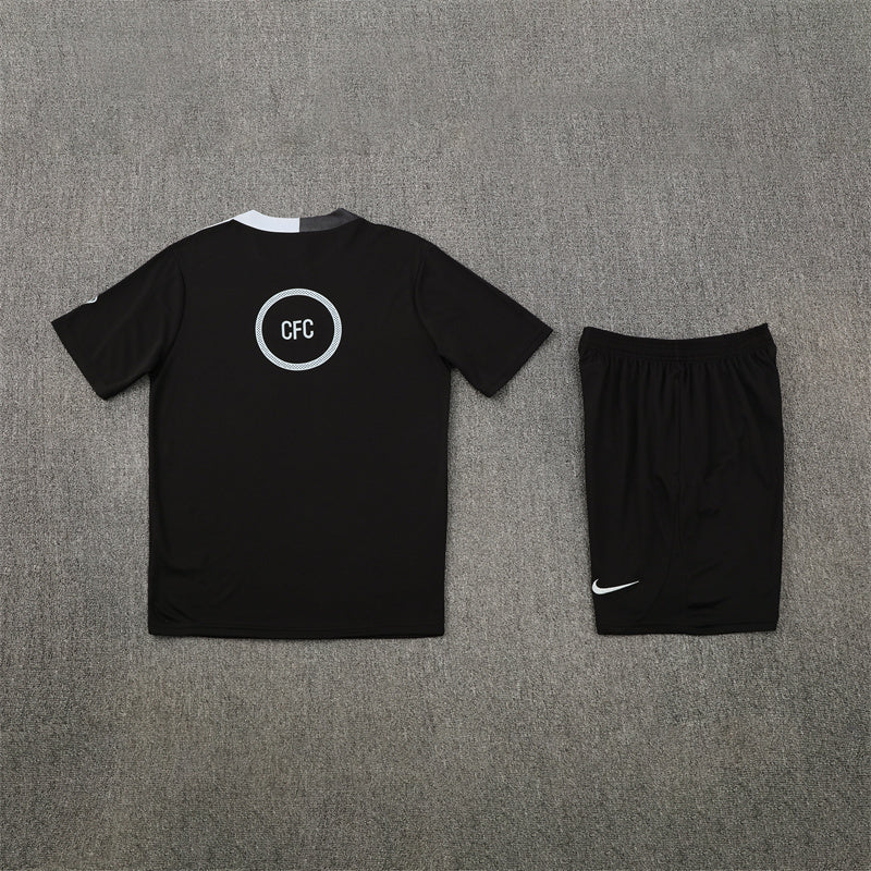 Chelsea T90 Black Shorts Training Set