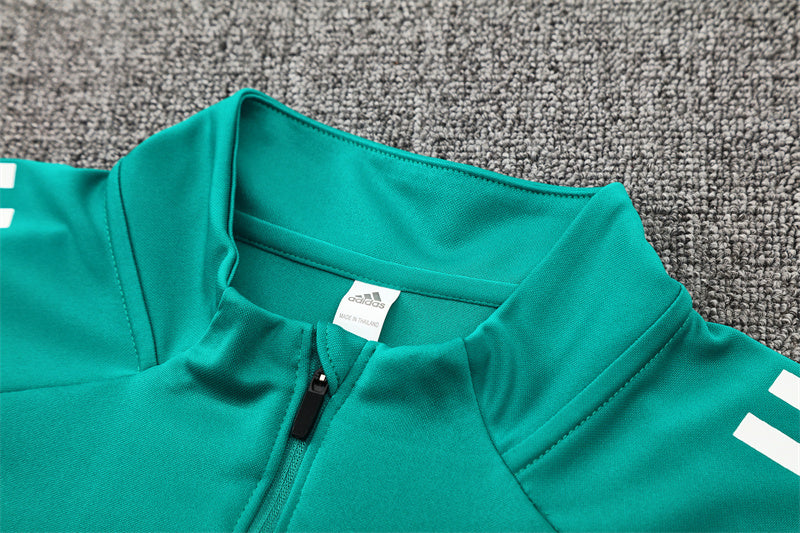 25/26 Liverpool FC Green 1/4 Zip Tracksuit
