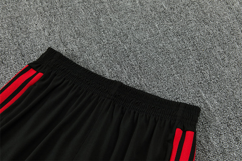26/27 Manchester United Red And Black 1/4 Zip Tracksuit