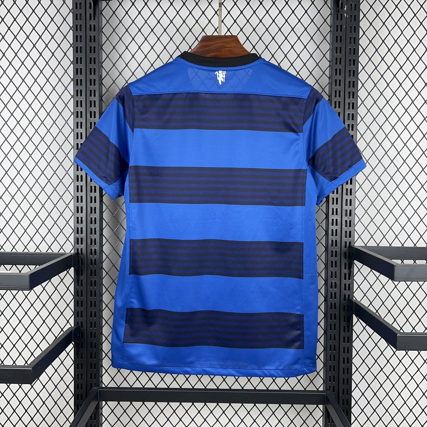 2011/12 Manchester United Retro Away Jersey