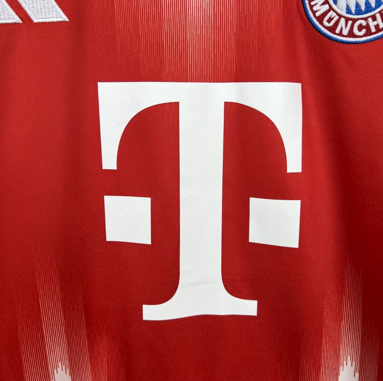 25/26 FC Bayern Munich Home Jersey