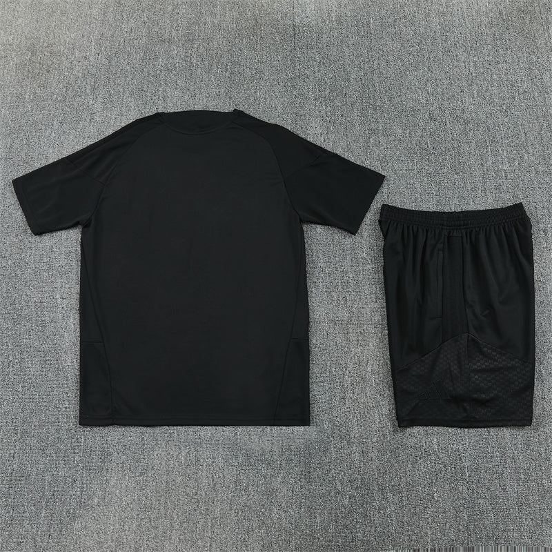 Liverpool Blacked Out Shorts Training Set