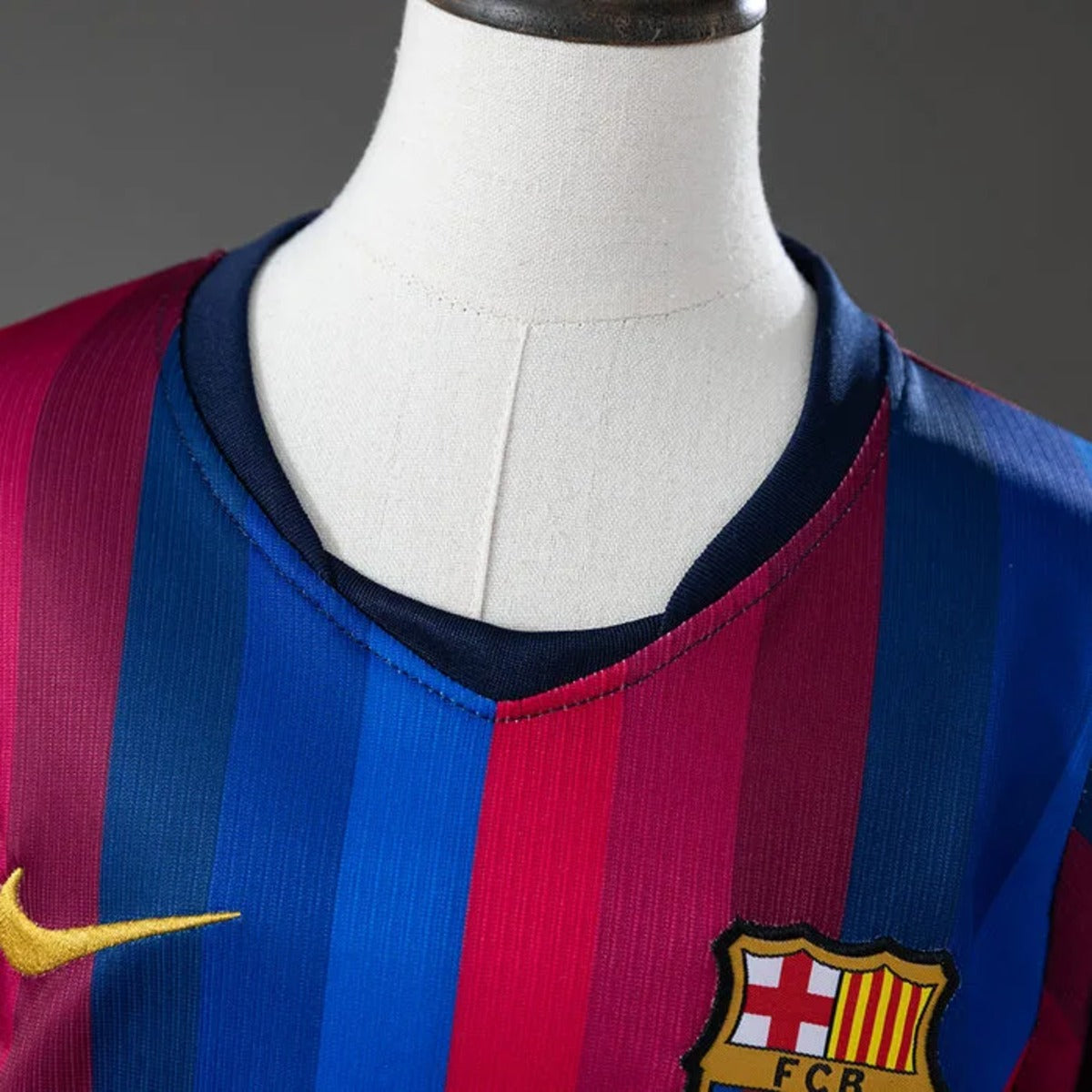 26/27 Barcelona Home Kids Kit