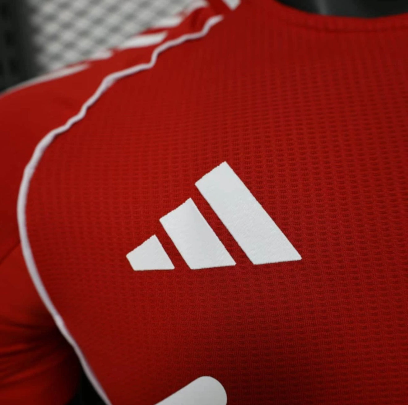 25/26 Liverpool FC Home Jersey (Players Version)