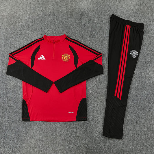26/27 Manchester United Red And Black 1/4 Zip Tracksuit