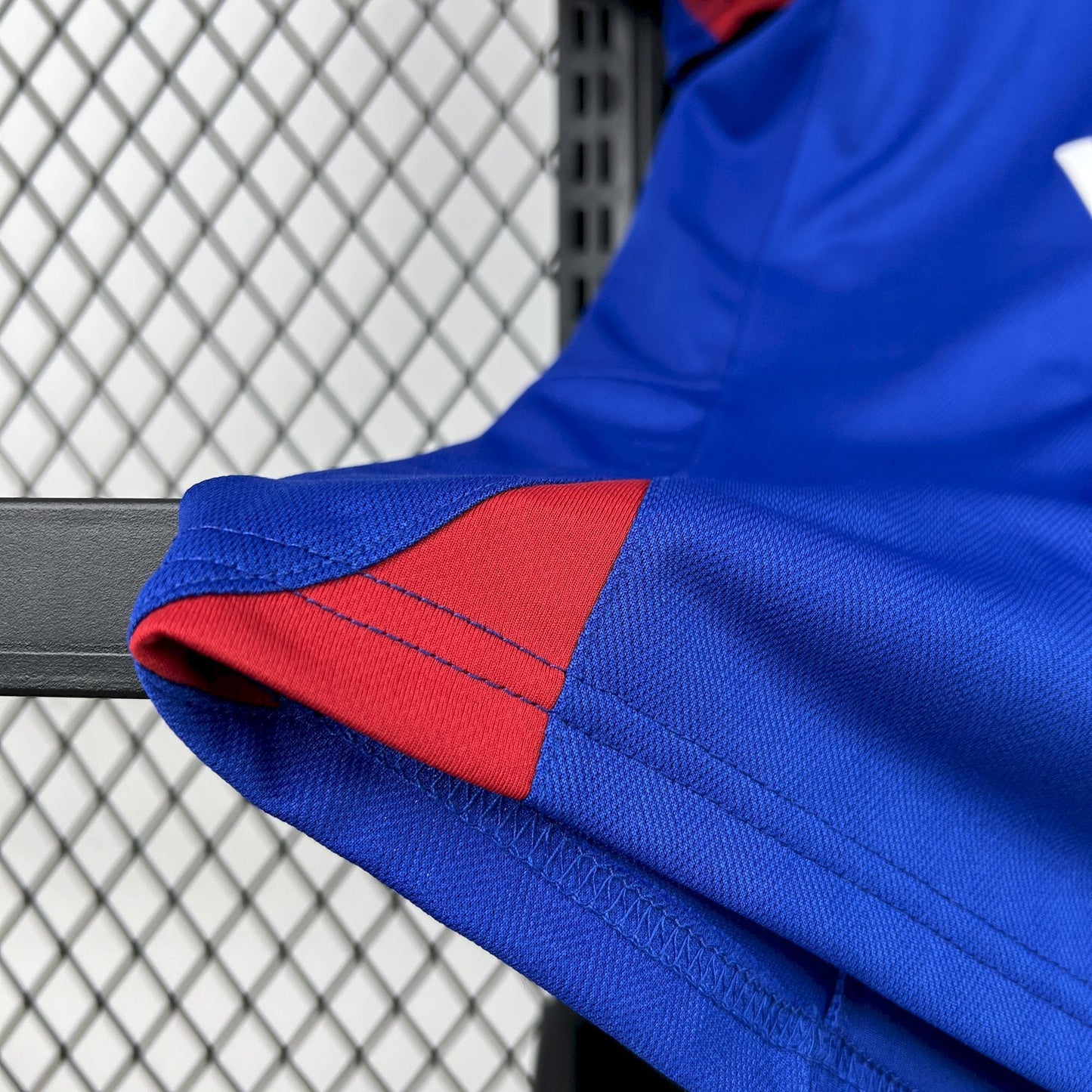 2004/06 Manchester United Retro Away Jersey