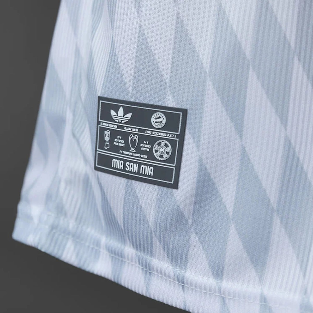 26/27 FC Bayern Munich Away Jersey