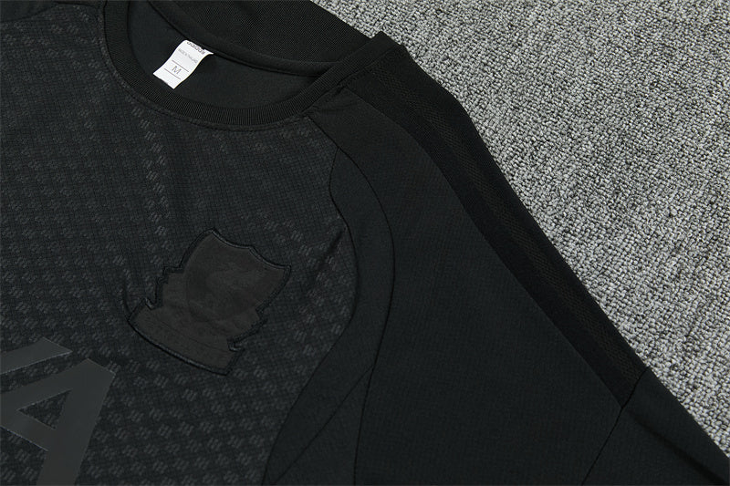 Liverpool Blacked Out Shorts Training Set