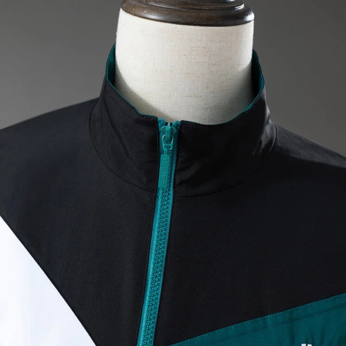 Retro Liverpool Green Windbreaker