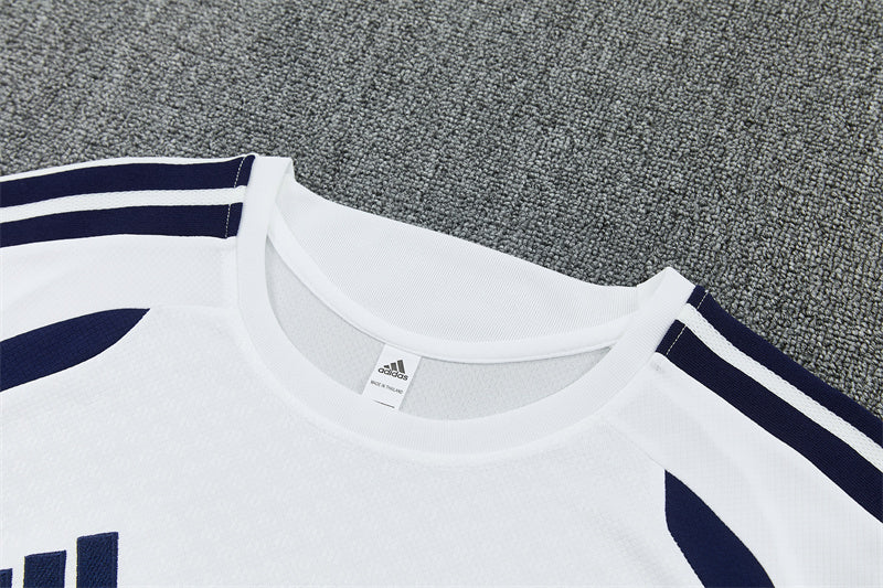 26/27 Real Madrid White/Blue Shorts Training Set