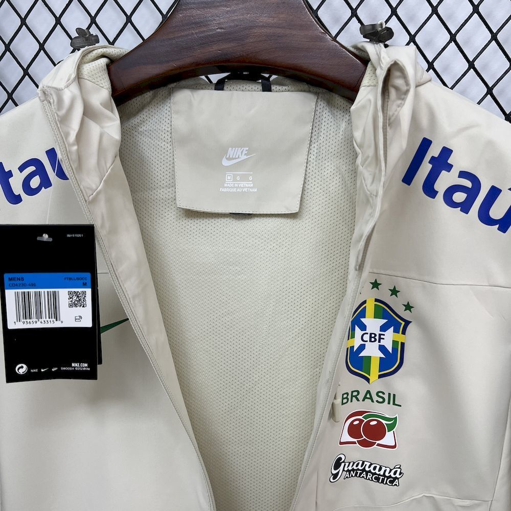 Brazil Cream Windbreaker