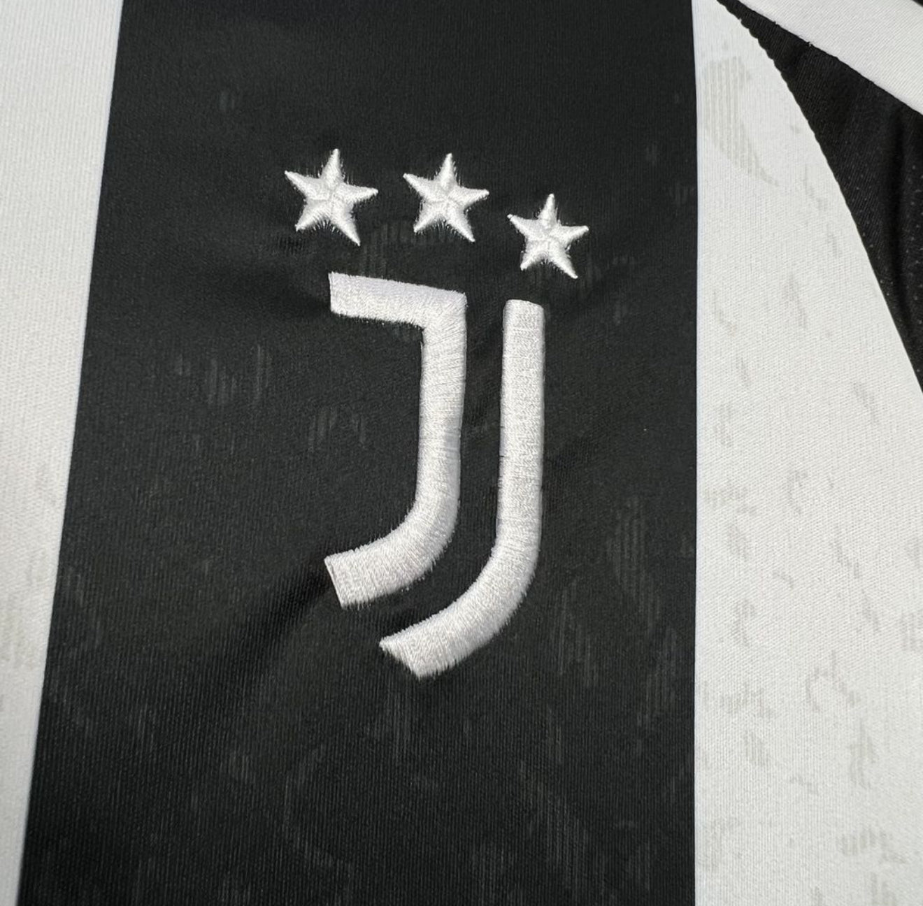 24/25 Juventus Away Jersey