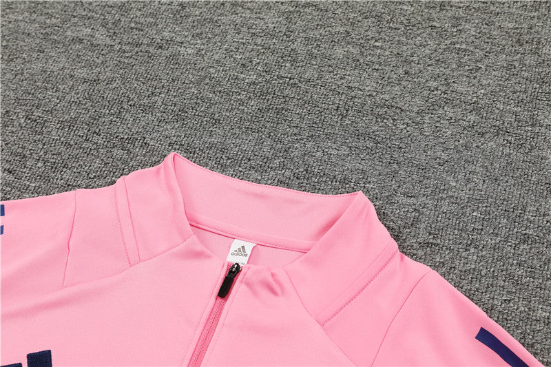 24/25 Arsenal FC Pink 1/4 Zip Tracksuit