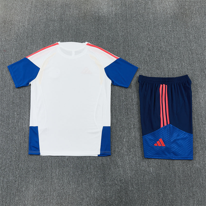 Columbia White/Blue Shorts Training Set