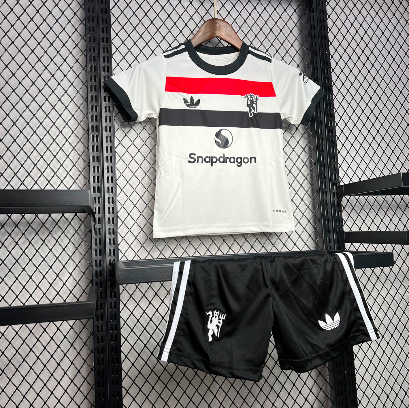 24/25 Manchester United Third Kids Kit
