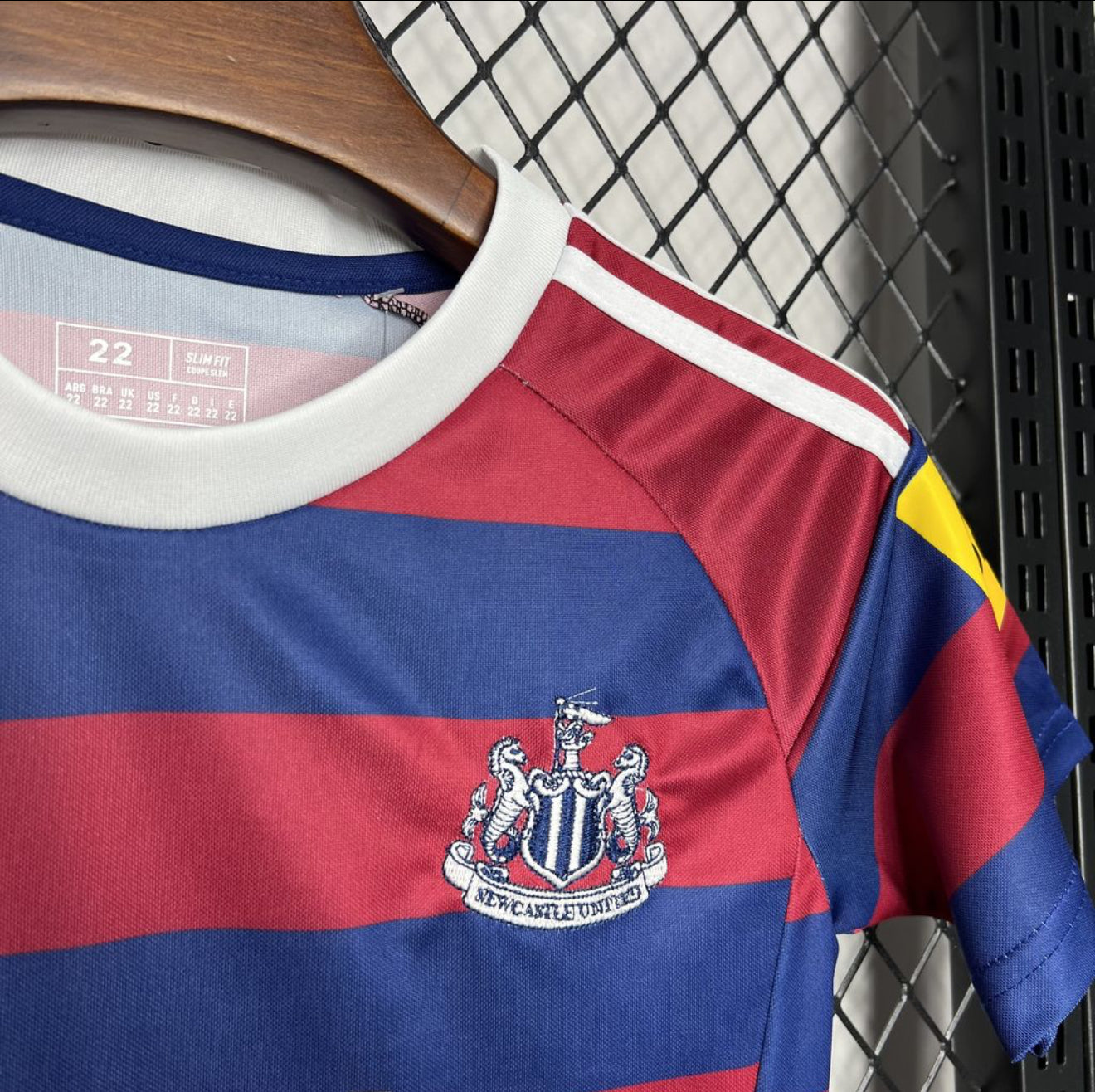24/25 Newcastle United Away Kids Kit
