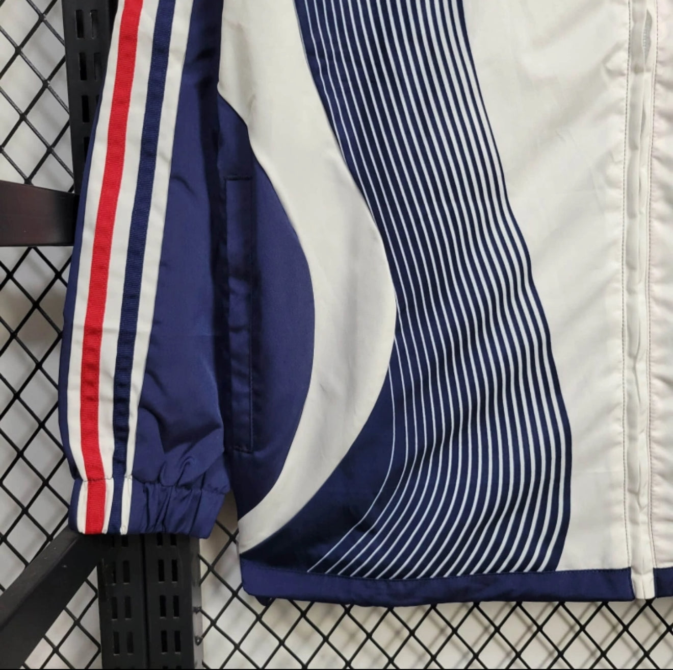 Retro France Windbreaker